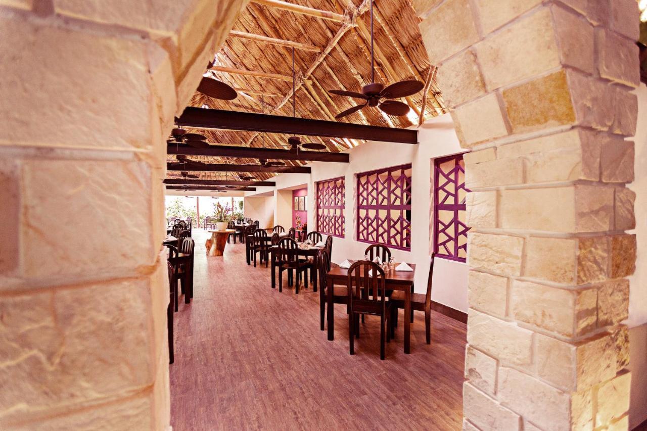 Hotel Jungle Lodge تيكال المظهر الخارجي الصورة
